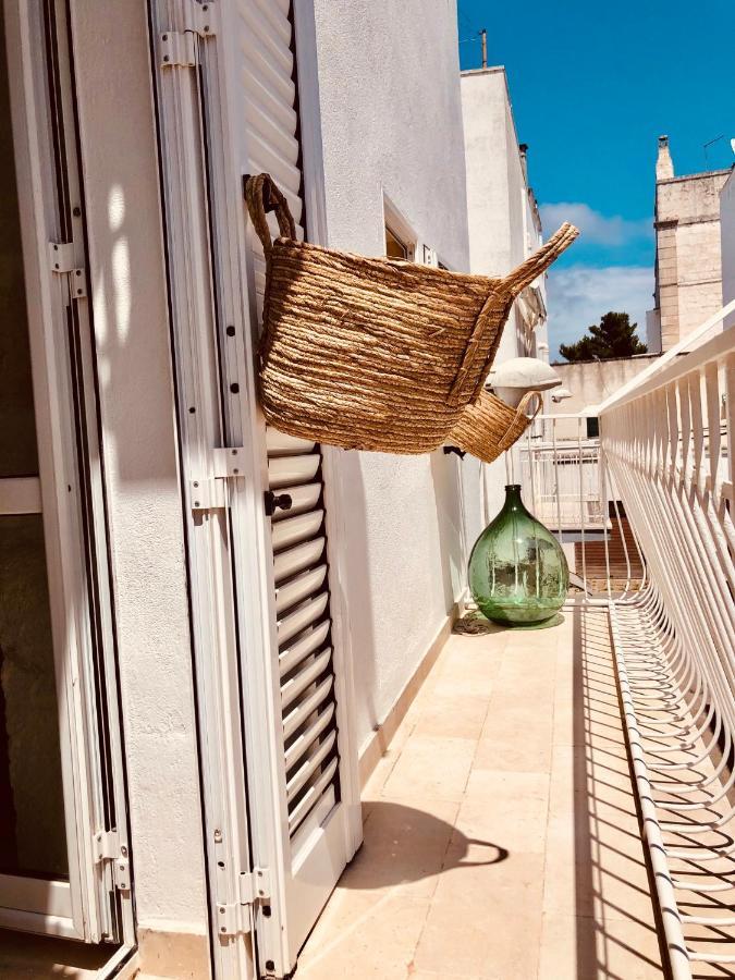 Tetti Bianchi - Deva'S Suite Home Ostuni Kültér fotó